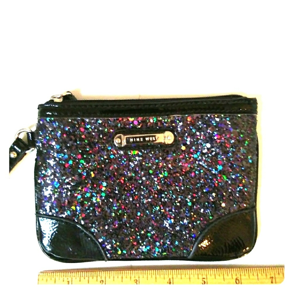 Nine West wristlet